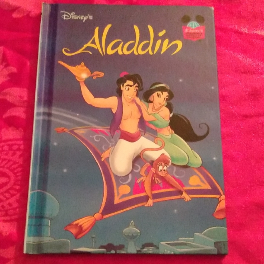 4/$20 Vintage 1993 Disney’s Aladdin Hardcover Book  1st American Edition